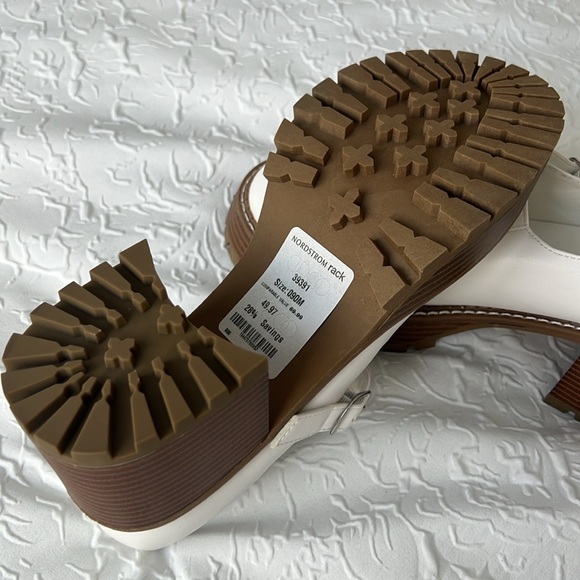 New With Tags! Size 9 - MIA Mary Jane Platform Heels - Picture 2 of 4